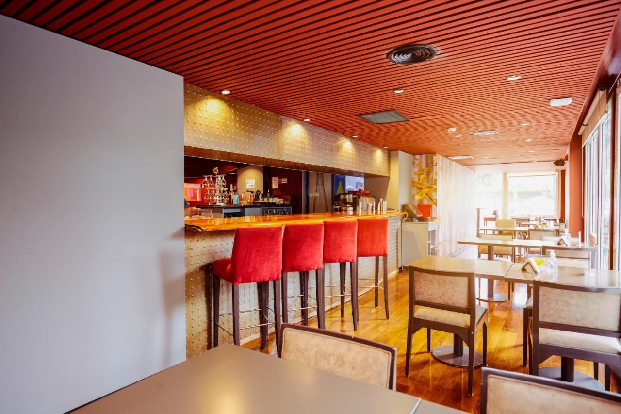 Hotel Grand Brizo Comahue à Neuquén Extérieur photo